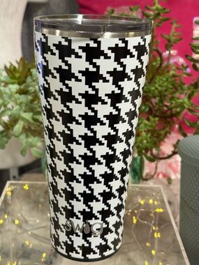 Swig Life Houndstooth Tumbler 32oz